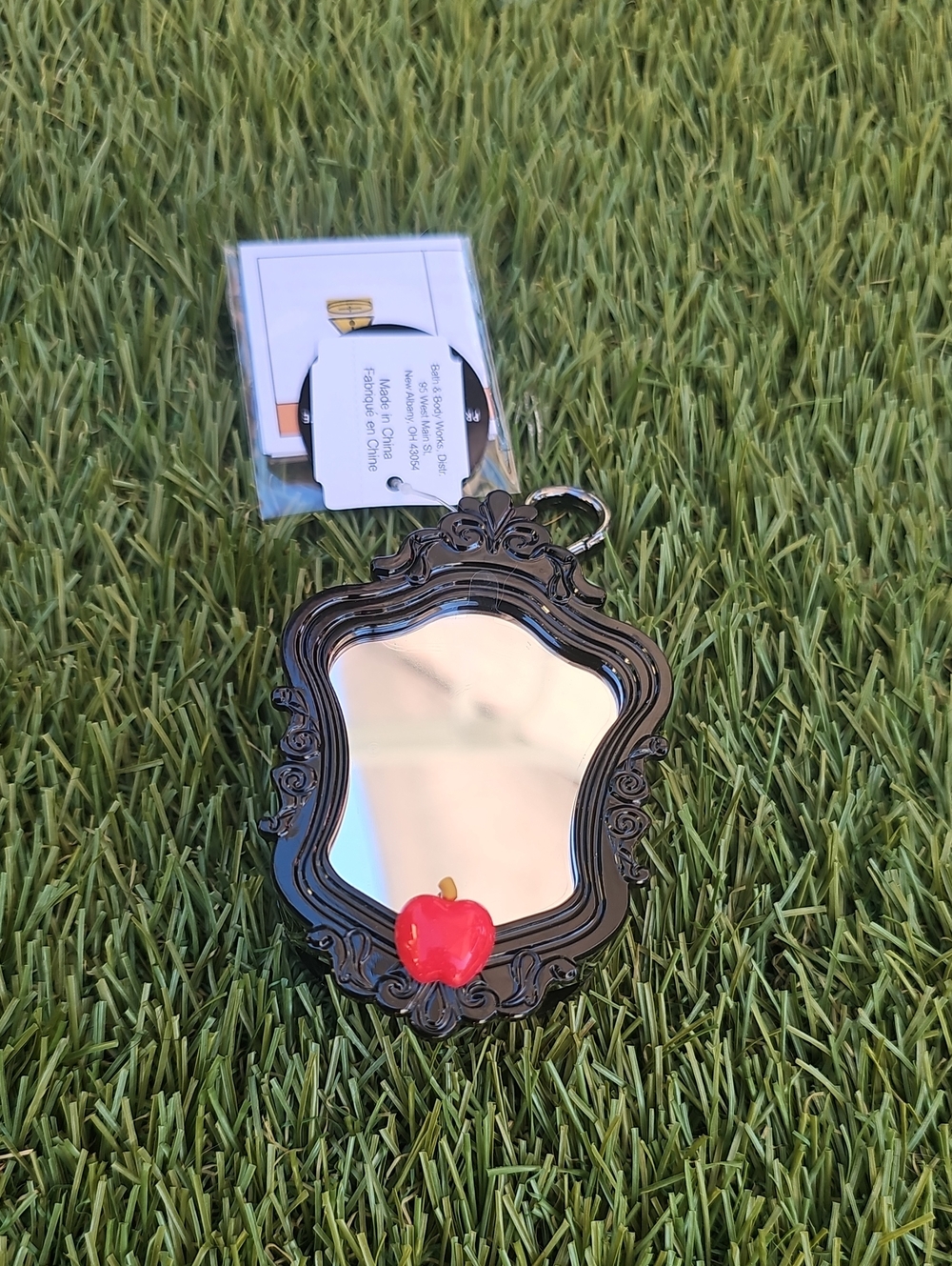 Bath & Body Works Disney Villains Evil Queen Magic Mirror PocketBac holder